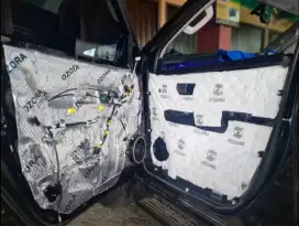 Peredam suara dan peredam panas untuk semua jenis merk mobil
