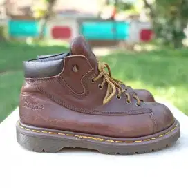 Dr Martens 9145 MIE