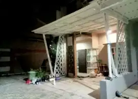 Kanopi baja ringan