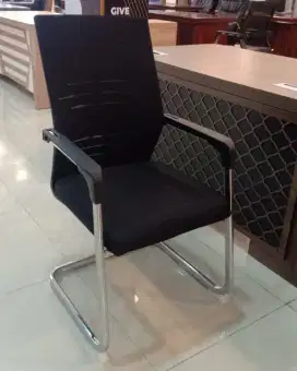 Kursi hadap jumbo dengan kaki stainless