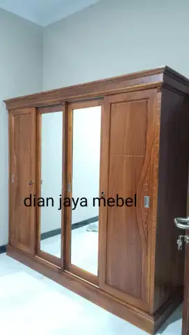 Lemari pakaian jati sliding 4 pintu dian jaya mebel