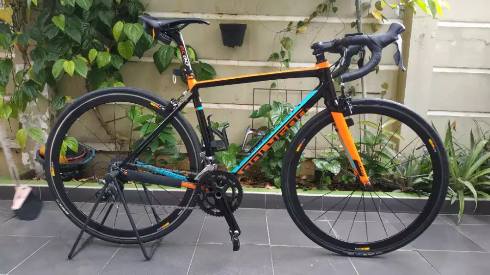 Strattos S2 upgraded, Mulus Terawat.  Size 51
