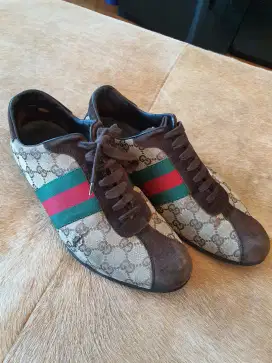 Gucci sneakers (original)