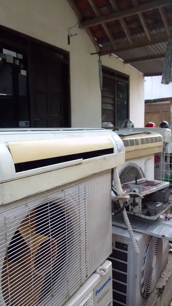 Ac bekas dan limbah elektronik