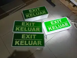 Rambu keselamatan kerja (K3)