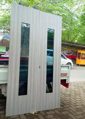 PINTU SOLID KUPU KUPU MERANTI