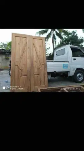 Pintu jendela kusen bahan kayu jati dan mahoni langsung pengrajin