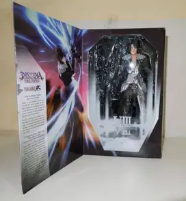 Play Arts Kai Final Fantasy Dissidia Squall LeonHart PAK Squall Figure