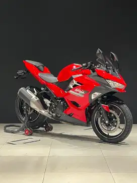 Kawasaki Ninja 250 fi non abs new nik 2022 termurah bergaransi