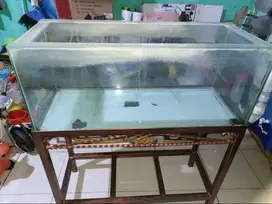 Aquarium ikan + meja