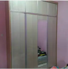 Tempat tidur, lemari pakaian, lemari bawah tangga lemari baju, kitchen