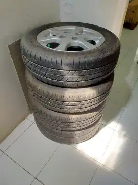 Velg dan Ban Daihatsu Ayla Original OEM