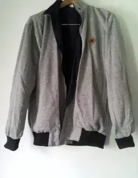 jaket abu ok sixe big XL hoodie. cod