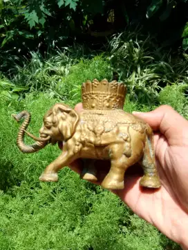 Elephant statue, asbak gajah