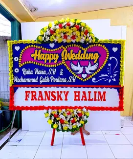Karangan Bunga Papan, Kado Istimewa untuk Acara Pentingmu