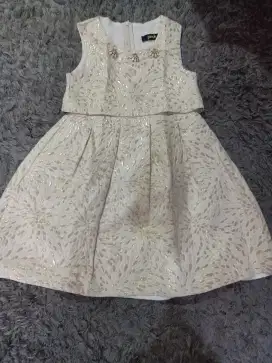 Dress pesta anak