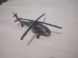 Helikopter diecast serutan