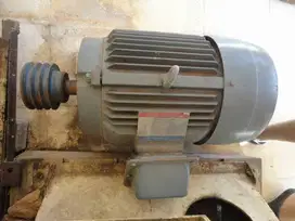 Induction Motor 3-Phase Tatung Taiwan 15KW 20HP 2Pole 2900RPM