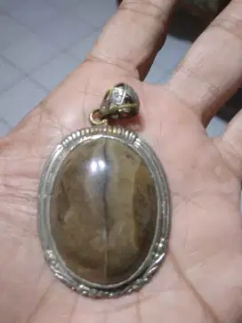 Bandul kalung batu fosil kendit ajib