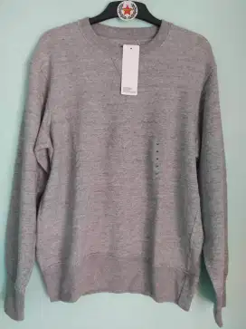 SALE Sweater Crewneck Uniqlo Original