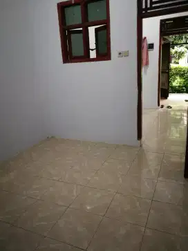 Kontrakan Rumah Petak 3 Ruang ( Ruang Tamu, K Tidur, Dapur, K Mandi )