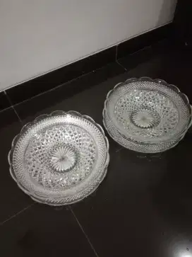 Piring saji sepasang