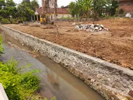 Tanah Urug dan Pondasi