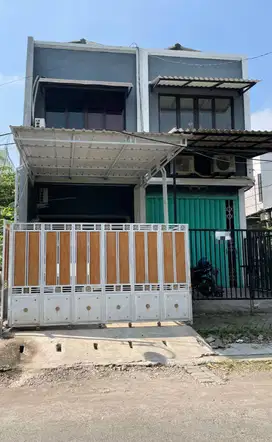 Dijual Ruko 2 Lantai di Sidosermo. Furnish Bagus