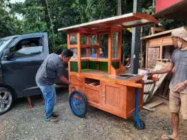 Gerobak bakmi jawa kayu