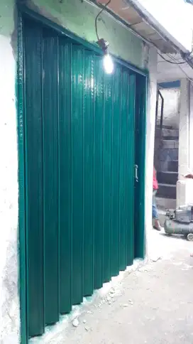 folding gate rolling door