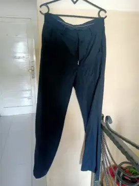 Celana kerja kantor size 28 hitam dan abu