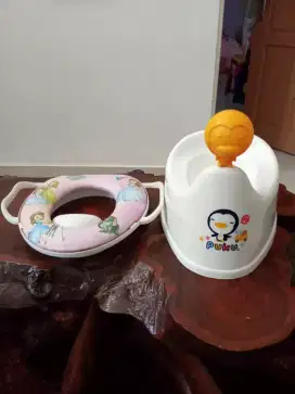 Di jual keduax tempat utk membantu anak kecil buang air besar.