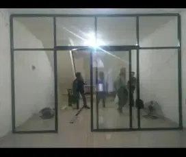 Partisi sekat ruangan