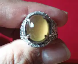 Batu Natural Idocrase size kantoran