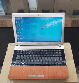 Laptop Leptop Samsung Core I3 Ram 8gb Ssd 128gb atau jdd 500gb 14 Inc