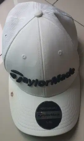 Topi golf taylormade