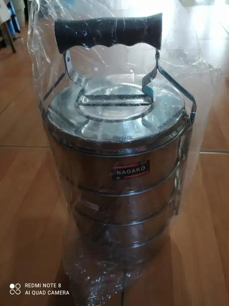 Rantang susun stainless steel