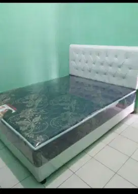 Model terbaru kasur springbed sandaran putih