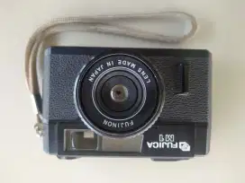 Kamera Fujica M1