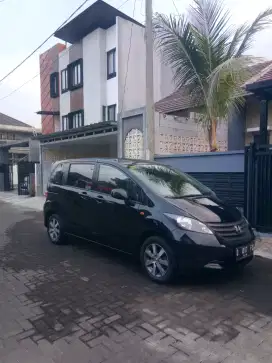 Honda Freed 2011 Bensin