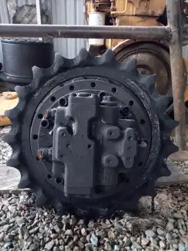 Final drive alat berat Caterpillar excavator 311c/312 bukan komatsu