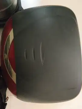 box belakang sepeda motor