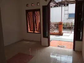 Di kontrak Rumah