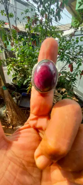 Batu Ruby Tanzania