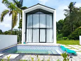 Tanah Luas Banus Villa Kolam Renang Pribadi Privat Pool Kaliurang
