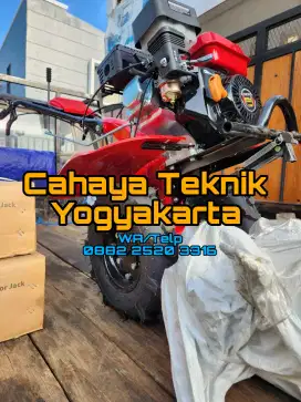 Mesin traktor mollar new