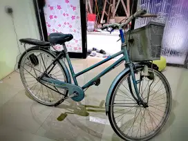 Sepeda wanita bekas