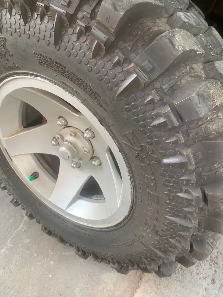 Daihatsu Feroza 1995 Bensin