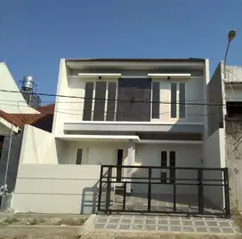 rumah baru gress Purimas Rungkut sby timur dekat upn