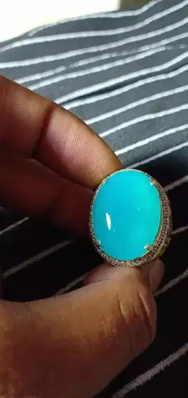 Bacan Doko jumbo kristal giwang